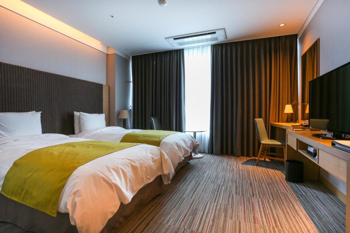 Take Hotel & Resort Inje Speedium Εξωτερικό φωτογραφία