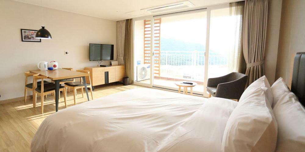 Take Hotel & Resort Inje Speedium Εξωτερικό φωτογραφία