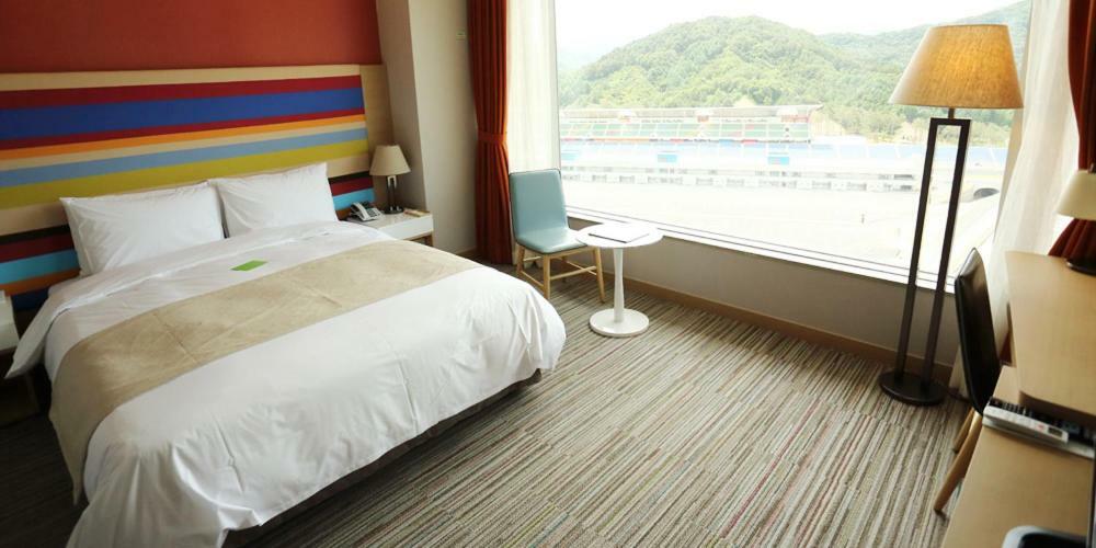 Take Hotel & Resort Inje Speedium Εξωτερικό φωτογραφία